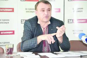 Леонід Даценко: ”Партія регіонів готується усунути представників опозиції з виборчих перегонів”