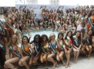 Почти 90 девушек собрались для участия в конкурсе Мисс Земля-2013. Этот конкурс пропагандирует охрану окружающей среды и экотуризм. Тагуиг, Филиппины, 21 ноября 2013.