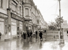 Баррикада на Крещатике между улицами Ленина (ныне — Богдана Хмельницкого) и Свердлова (Прорезная). Фото август 1941 года