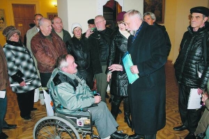 Юрій Кармазін зустрічається з чорнобильцями. Київ, 21 листопада 2013 року