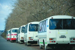 Через місто Кременчук Полтавської області у бік Києва проїхали п’ять автобусів із солдатами внутрішніх військ, 2 грудня
