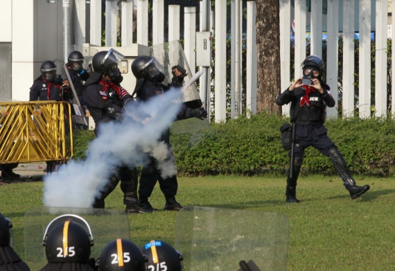 В Таиланде с ноября не стихают антиправительственные выступления