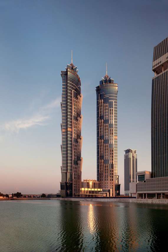 1. JW Marriott Marquis Hotel Dubai Tower 2, Дубай, ОАЕ, 355 метрів, 82 поверха