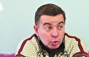 Колишній народний депутат Тарас Стецьків: ”Зараз ситуація напіввійськових дій. Вона вимагає головного командира, реального виконкому, куди б увійшли всі притомні частини Майдану”