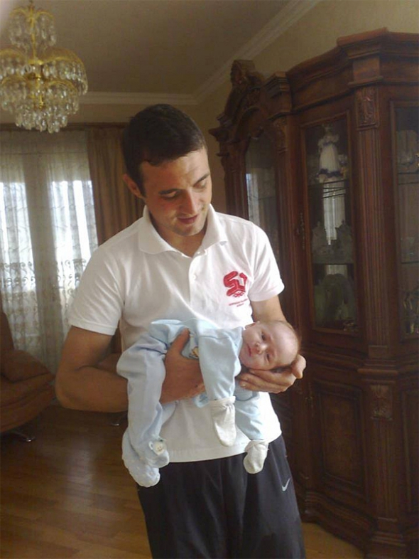 Фото с Facebook Вахтанга Кипиани