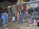Здолбунів. 25 лютого 2014. Місцева самооборона нищить ігрові салони - незаконний бізнес.
