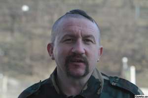 Мыкола Бондар - сотник четвертой (козацкой) сотни самообороны Майдана