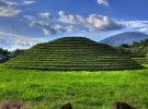 Круглая ступенчатая пирамида в Гуачимонтонес, Мексика