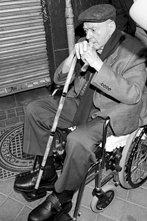 Альфредо Ді Стефано 4 липня виповнилося 88 років. 5 липня він був шпиталізований після серцевого нападу, перебував у комі. Помер 7 липня