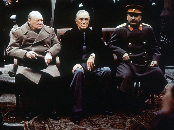 Черчилль, Рузвельт и Сталин на Ялтинской конференции