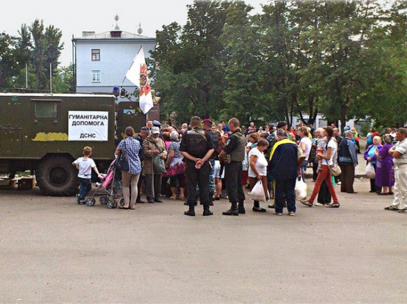 Очередь за гуманитарной помощью