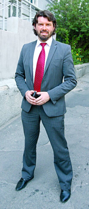 Голова Комітету економістів Андрій Новак: ”Українці зараз гостро не реагують на соціально-економічну кризу. Більшість розуміють, що йде війна. Готові терпіти. Після війни почнуться протести”