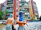Хлопці з міста Краматорськ на Донеччині грають у війну. Терористи захопили це місто одне з перших. Його звільнили 5 липня