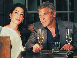 Американський актор Джордж Клуні подарував нареченій британці Амаль Аламуддін обручку за 750 тисяч доларів. Молодята поберуться в Італії