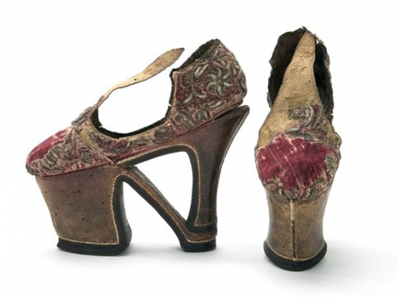 Перші туфлі на підборах носили чоловіки-землероби | Новини на ...