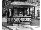 1937. Киоск напротив Оперы