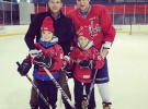 Андрей Шевченко с сыновьями Кристианом и Джорданом и хоккеистом Александром Овечкиным