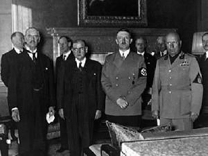 Мюнхенская встреча Гитлера, Чемберлена, Даладье и Муссолини