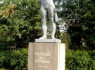 Пам'ятник І.М.Піддубному у селі Красенівка Чорнобаївського району