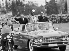Председатель Президиума Верховного совета СССР Анастас Микоян, президент Гвинейской Республики Ахмед Секу Туре и первый секретарь ЦК КПСС Леонид Брежнев в Москве, 1965 год