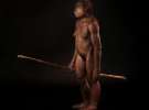 Человек флоресский женского пола. Она была ростом 1,06 метра и жила примерно 10 тысяч лет назад. Ее нашли в 2003 году в Индонезии на острове Флорес в пещере Лианг Буа