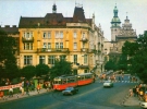 Трамвай на площади Галицкой