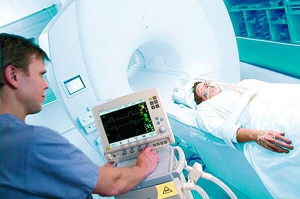 Пухлину на ранній стадії виявляють за допомогою магнітно-резонансної томографії