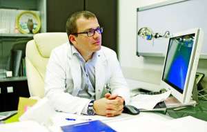 Заступник головного лікаря з лікувальної роботи, онколог, кандидат медичних наук Андрій Пилєв