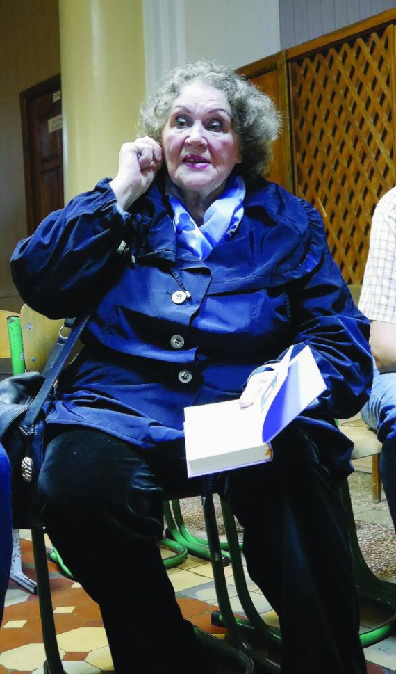 Востаннє письменниця Ліна Костенко з’являлася на публіці на президентських виборах у травні 2014-го. 19 березня їй виповнилося 85 років