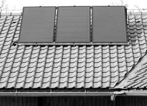 Сонячний колектор акумулює тепло навколишнього се­редо­ви­ща, ­що можна використовувати для нагріву води й опалення будинку