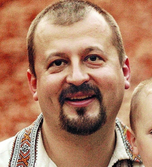 Богдан ТИХОЛОЗ, 36 років.  Народився у селі Тальянки Тальнівського району Черкаської області