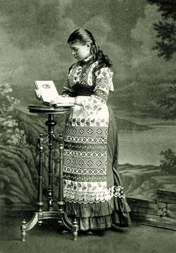 Ольга Хоружинська, майбутня дружина Івана Франка, 1880-ті роки   