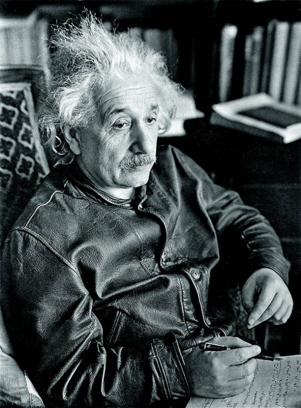 Фізик Альберт Ейнштейн (1879–1955) незадовго до смерті