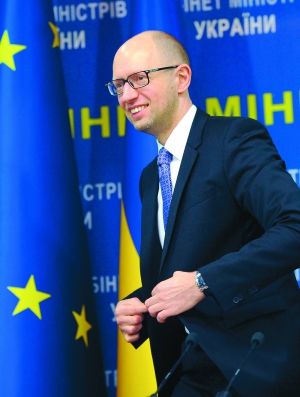 2016-й буде першим роком зростання, каже прем’єр-міністр Арсеній Яценюк