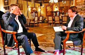 Колишній президент Віктор Янукович розповідає британському журналісту про страусів у резиденції ”Межигір’я”. Каже, що вони були не його, він їх просто ”підтримував”