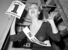 Королева Смеха, 1961. Кэтлин Таунсенд из Миннеаполиса в 1961 году стала Королевой смеха. Этот конкурс был посвящен популяризации национального чувства юмора.