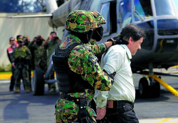 Поліцейські затримали наркобарона Хоакіна Гусмана 22 лютого 2011 року в Мехіко. Позаминулого тижня він утік із в’язниці