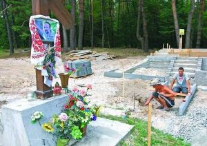 Пам’ятник активісту Юрієві Вербицькому встановлять біля села Гнідин Бориспільського району Київської області. Буде у вигляді білого ангела з переламаним крилом