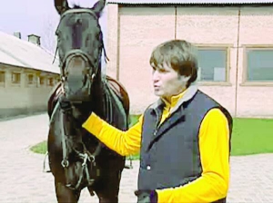 Народний депутат Ігор Єремеєв з дитинства любив коней. 26 липня під час прогулянки він упав зі скакуна. Нардепа лікували за кордоном, але він помер не вийшовши із коми