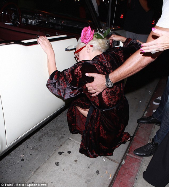 Леди Гага оконфузилась на глазах у поклонников
