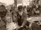 Торговля на площади Сольских во Львове. Фото до 1914 года