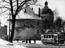 Вагон 12-ки на сучасній вулиці Винниченка. Фото 1960-х років