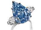 «Голубой Уинстон» — 23,8 млн долларов. Самый большой в мире ярко-голубой бриллиант, принадлежавший Harry Winston, подразделению Swatch Group, был продан на женевском аукционе Christie’s в мае 2014 года за 23,8 млн долларов.
