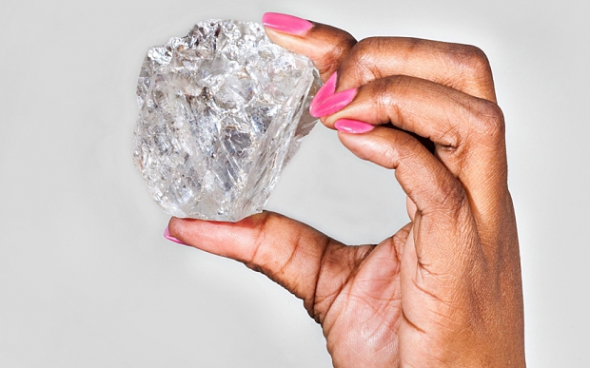 Знайдено найбільший алмаз століття