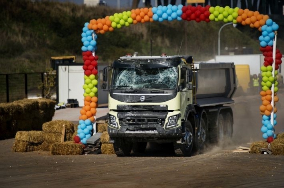 Live Test Volvo FMX