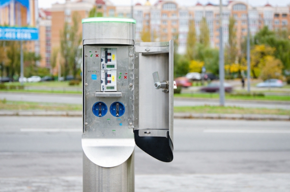 Запрвка електромобілів