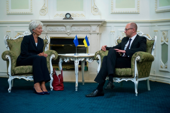 Директор-распорядитель МВФ Кристин Лагард и премьер Арсений Яценюк во время встречи в Киеве, сентябрь 2015 года