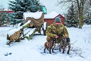 Боєць полку ”Азов” на базі поблизу Маріуполя 19 січня. Того дня бойовики обстріляли українські позиції 17 разів, повідомили в штабі АТО