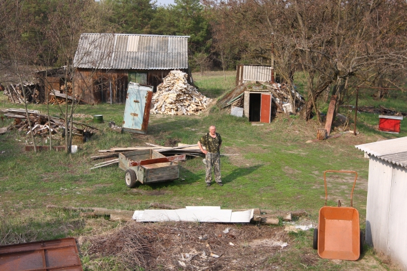 Багатство Івана Балашенка. В 4-кілометрові окрузі він тут хазяїн