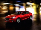 Mazda рассекретила модернизированный седан Axela